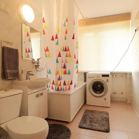 Cozy Next To Harbor 팔디스키